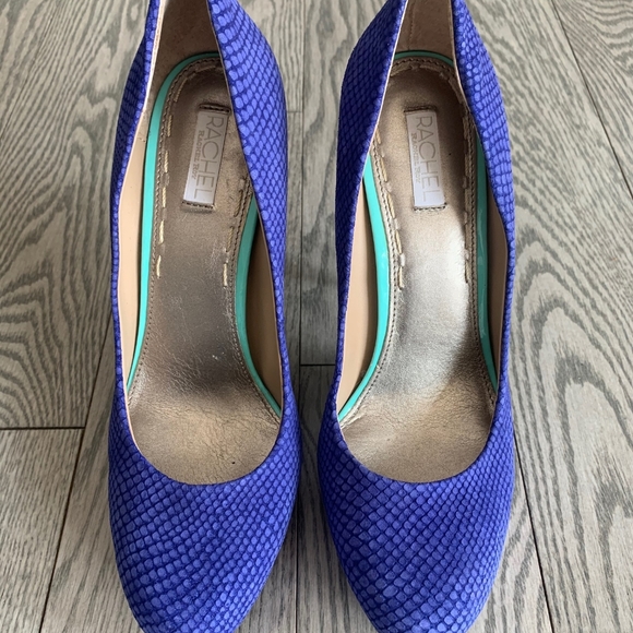 Beautiful Rachel Roy Blue Textured Pumps 😍💙 - Picture 7 of 9